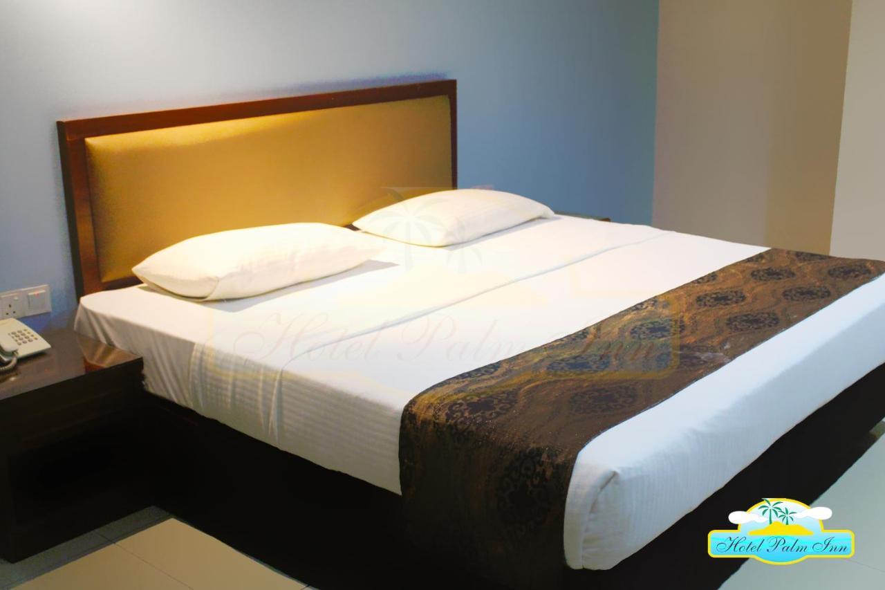 Hotel Palm Inn Butterworth Eksteriør bilde