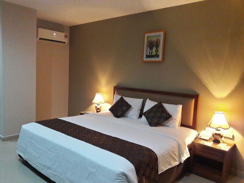 Hotel Palm Inn Butterworth Eksteriør bilde