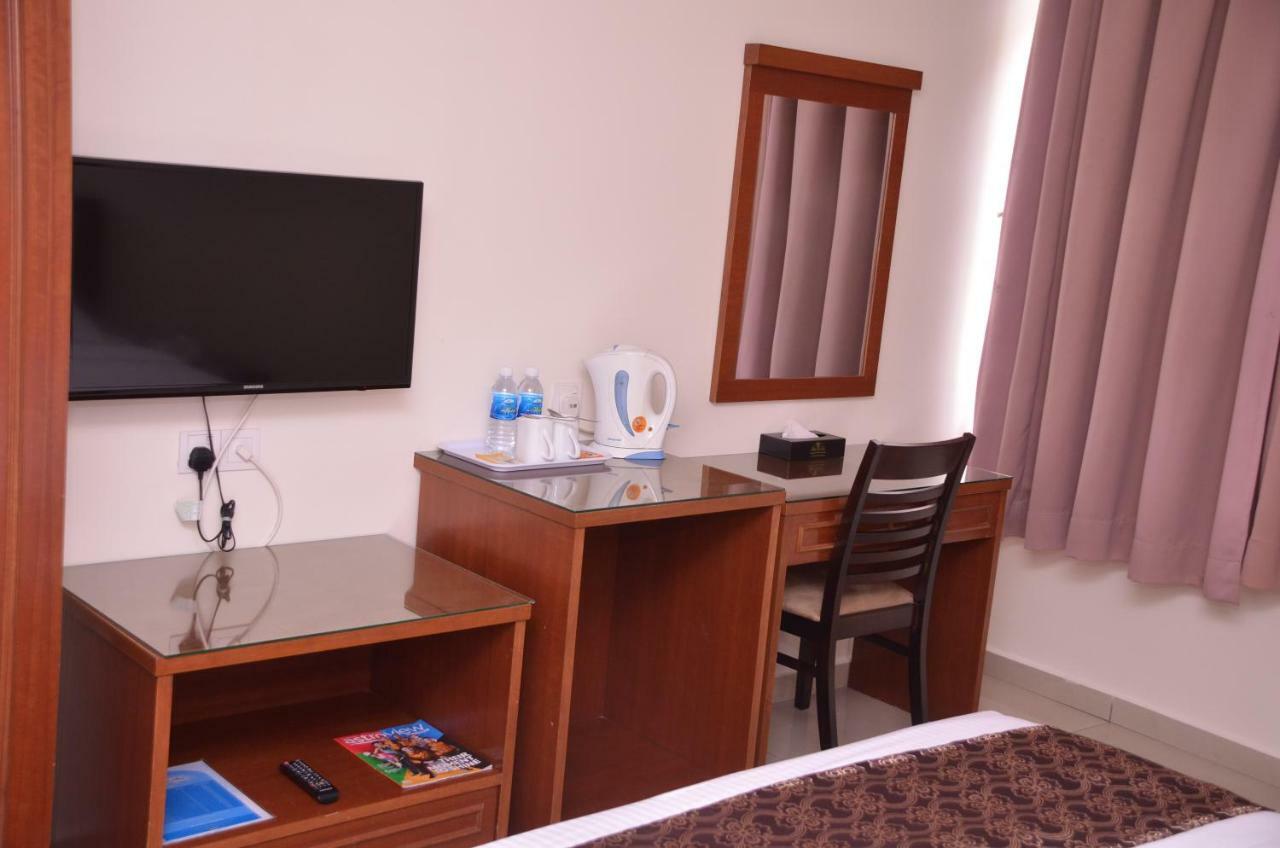 Hotel Palm Inn Butterworth Eksteriør bilde